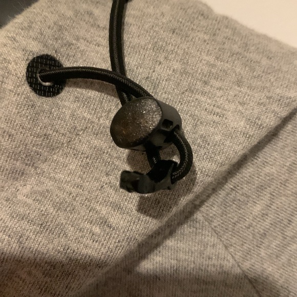 LEVELWEAR Verve cotton blend gray hoodie. Size M. NWOT. - Picture 10 of 11